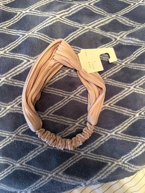 a new day Peach Knotted Stretch Headband